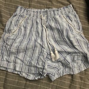 Cute stripped summer shorts